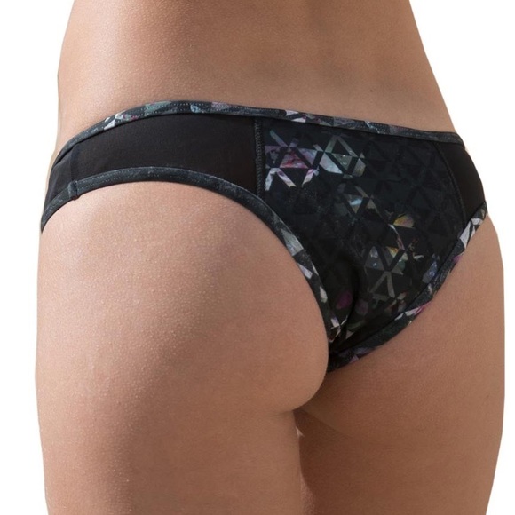 👙 2 for $15 👙 Sheridyn mesh panel bikini bottom - Picture 2 of 7